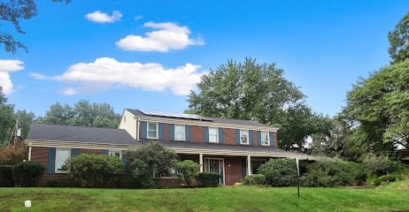 132 PENHURST DRIVE — photo 1
