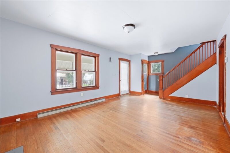 266 Jefferson Ave — photo 4