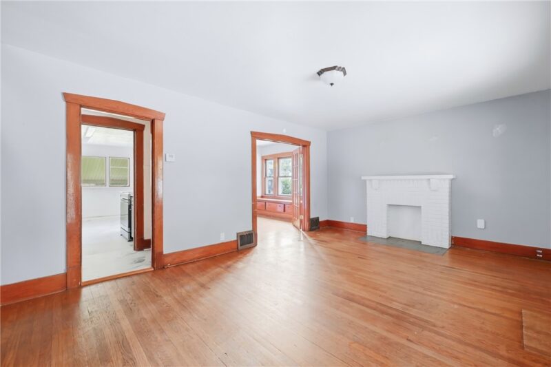 266 Jefferson Ave — photo 7