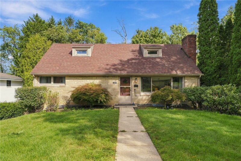 1125 Sunrise Drive — photo 3