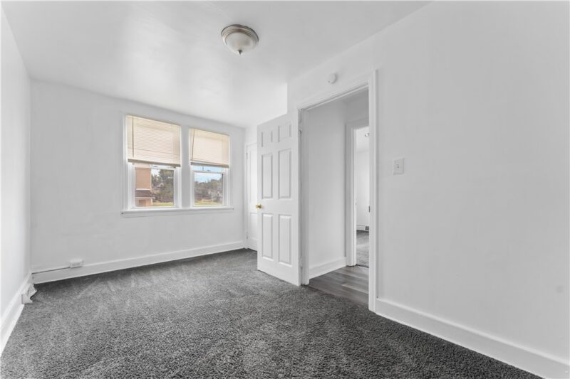 910 Edith St — photo 8
