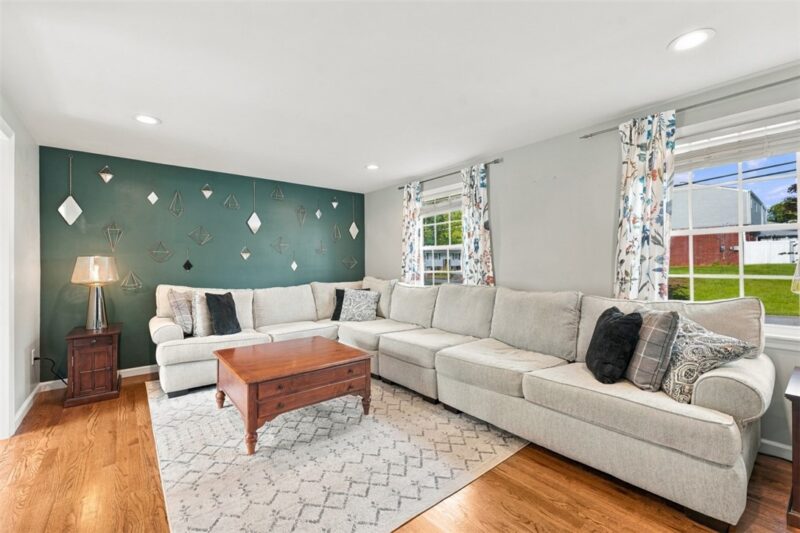 1514 Fernledge Dr — photo 4