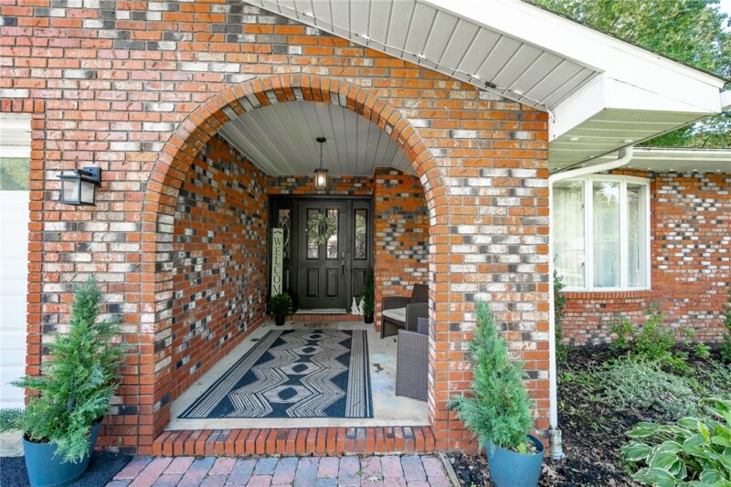 5210 Redwood Dr — photo 2