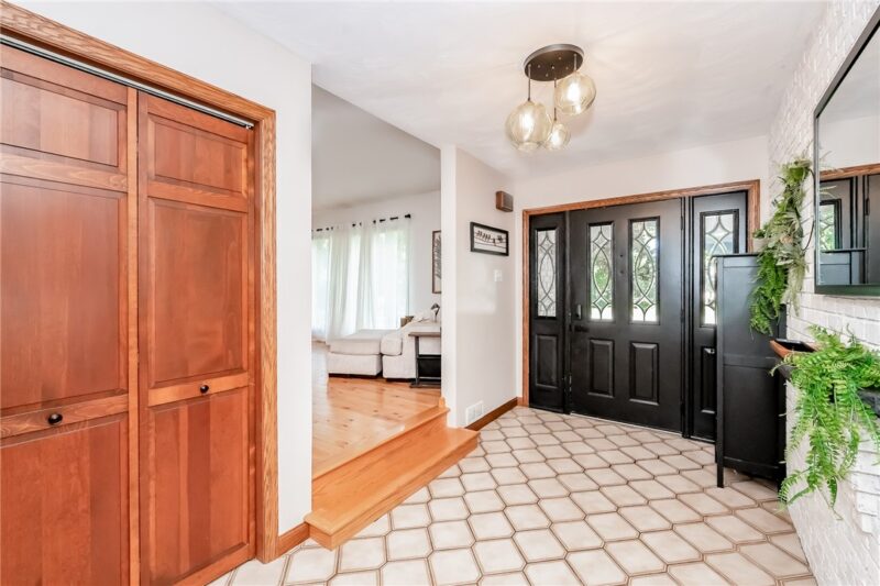 5210 Redwood Dr — photo 4