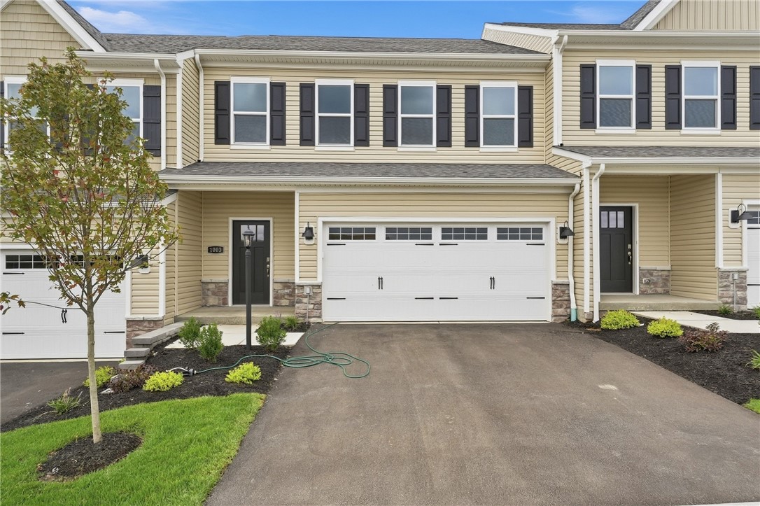 1003 Darcy Drive — photo 1