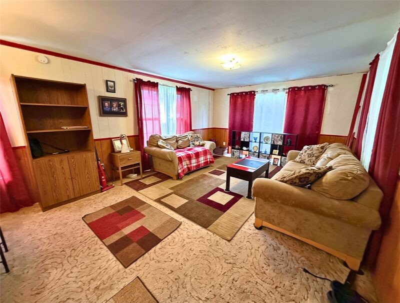1551 Lee Lane — photo 7
