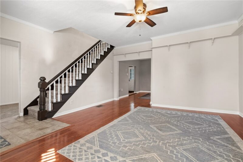 535 Locust St — photo 4