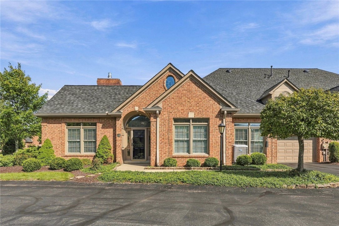 602 Applehill Court — photo 1