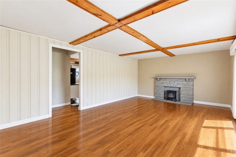 103 Donald Ave — photo 5