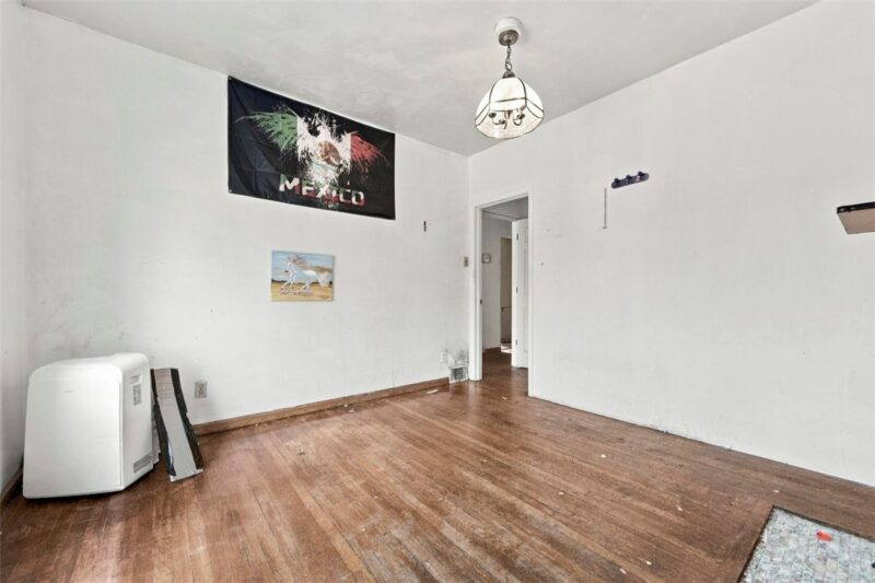 626 Copeland St — photo 6