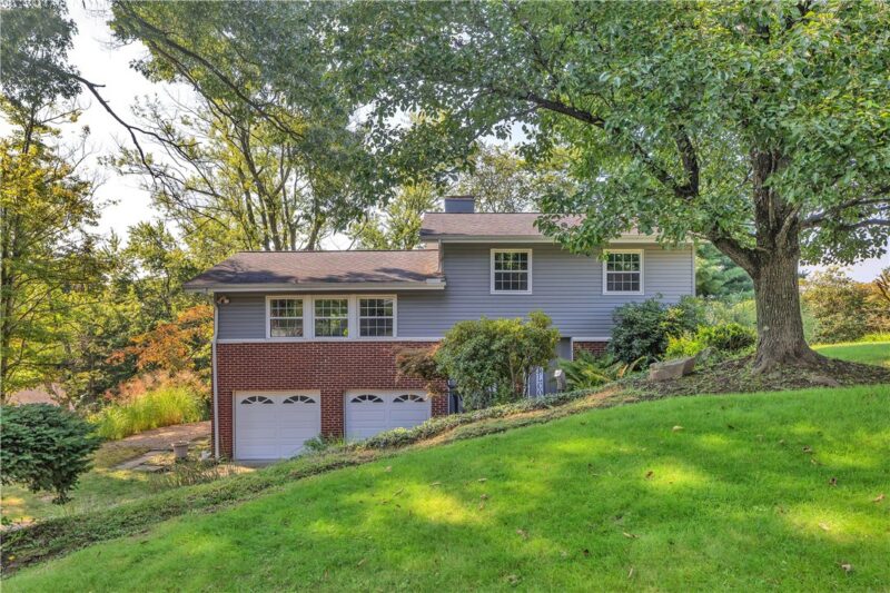 4283 Sky Vue Drive — photo 2