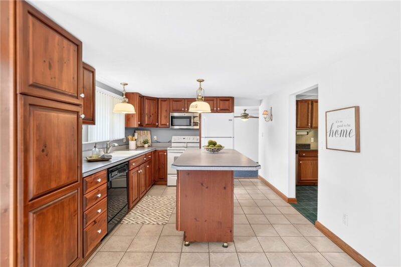 312 Gringo Independence Rd R — photo 8