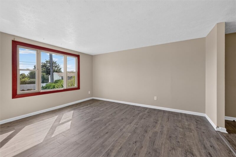 768 Illini Dr — photo 7