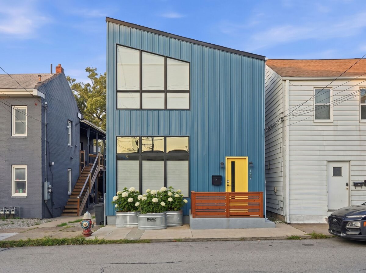 127 44th Street — photo 1