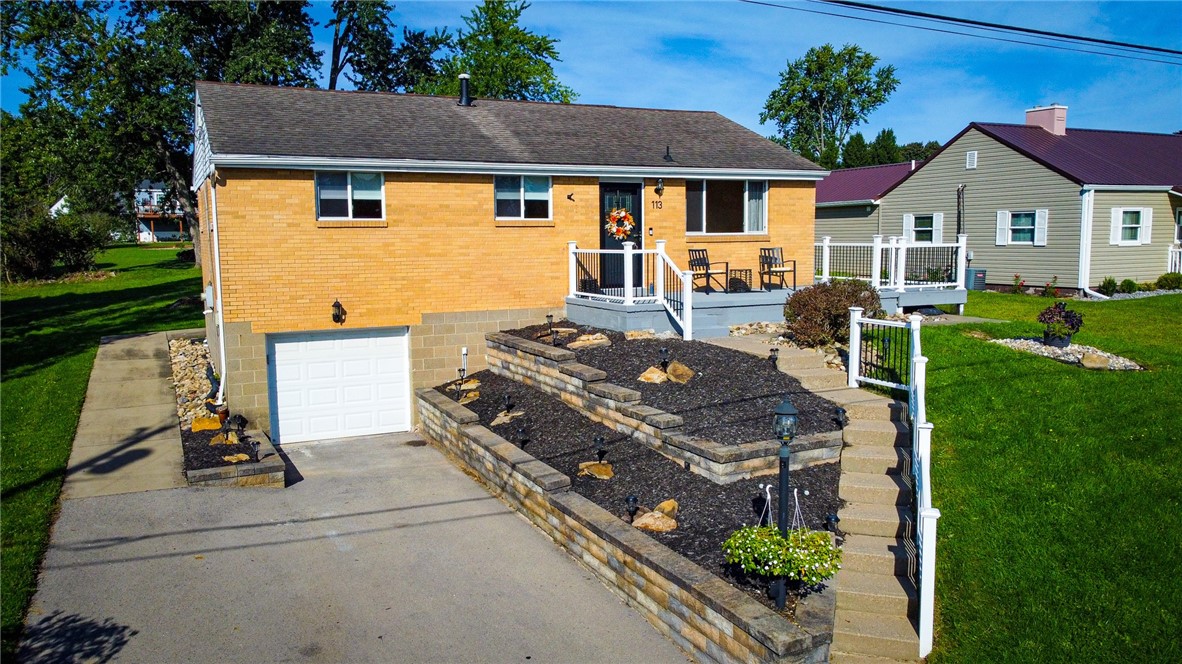 113 Delaware Dr — photo 1