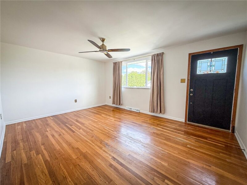 113 Delaware Dr — photo 4