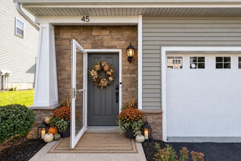 45 Remington Drive — photo 3