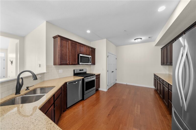 45 Remington Drive — photo 6