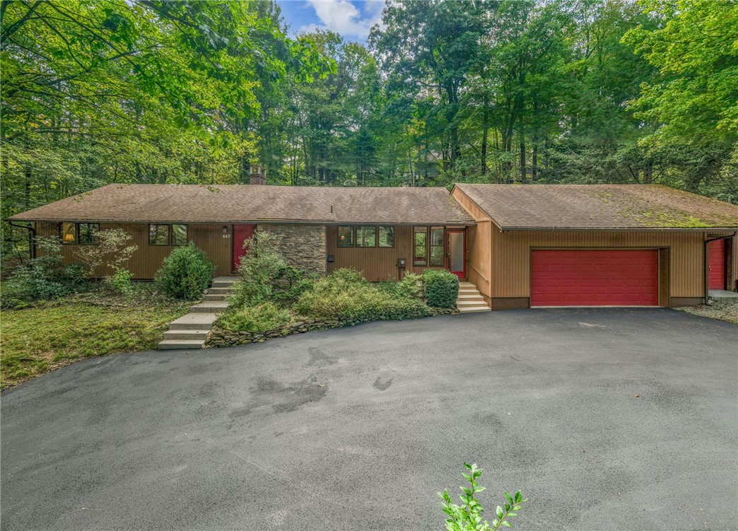 527 Imperial Road — photo 1