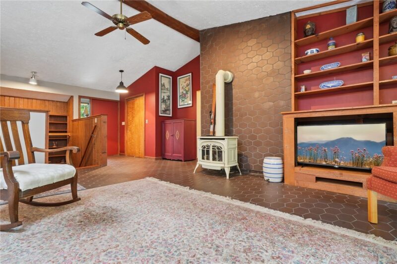 527 Imperial Road — photo 4