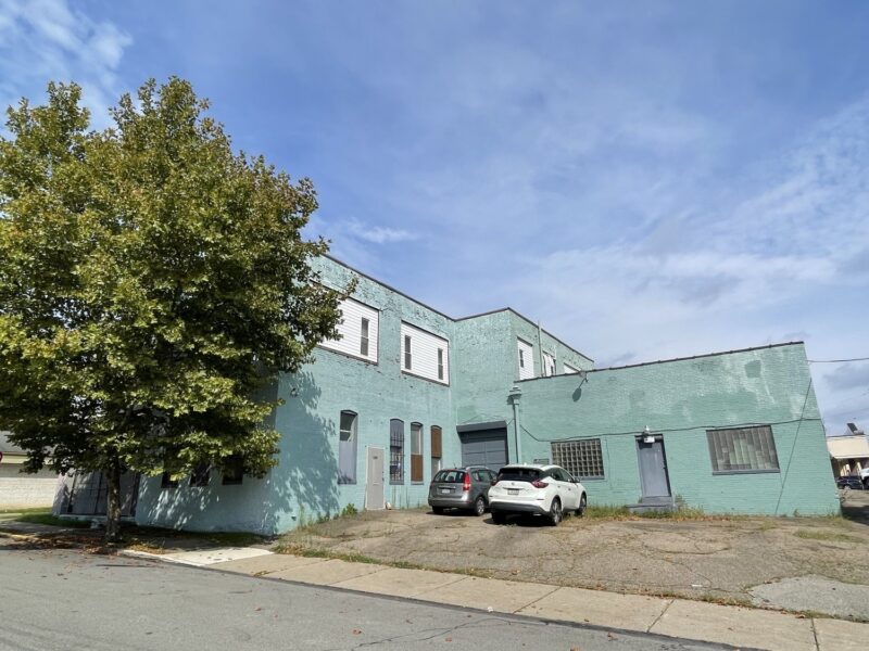 1160 Hodgkiss STREET — photo 3