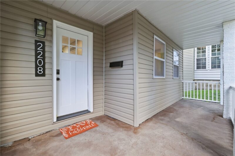 2208 Lehigh Street — photo 8
