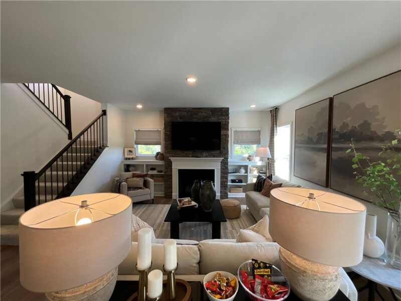 111 Silver Ridge Dr — photo 5