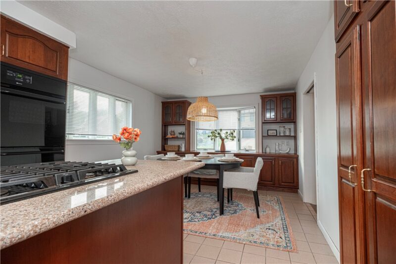 990 El Rancho Dr — photo 8