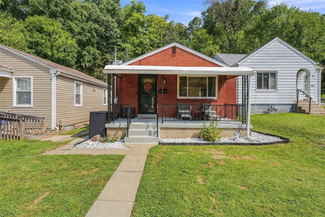1502 Walters Ave — photo 1