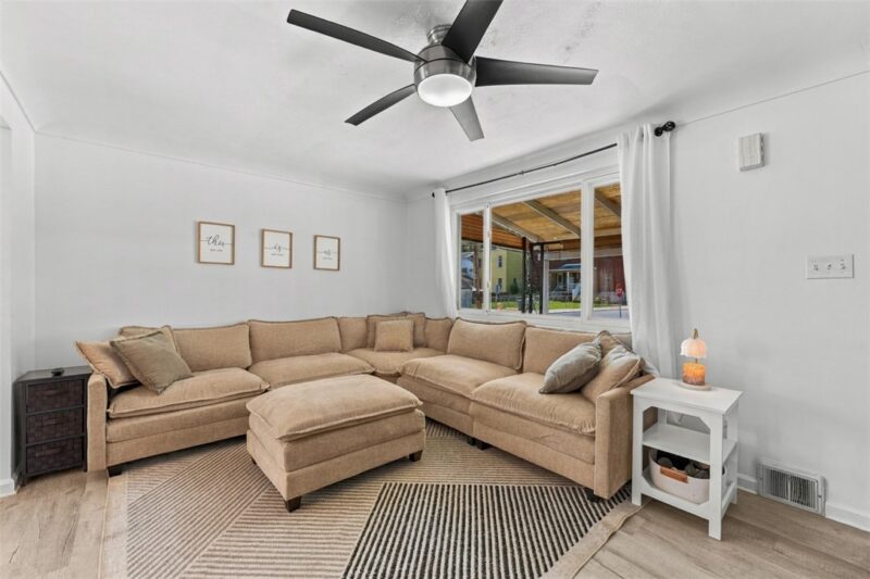 1502 Walters Ave — photo 6