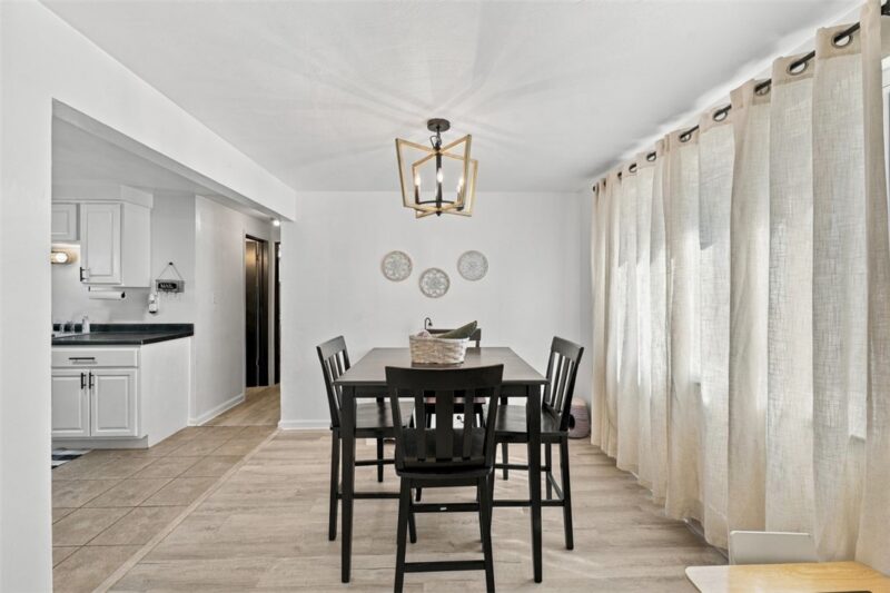 1502 Walters Ave — photo 8