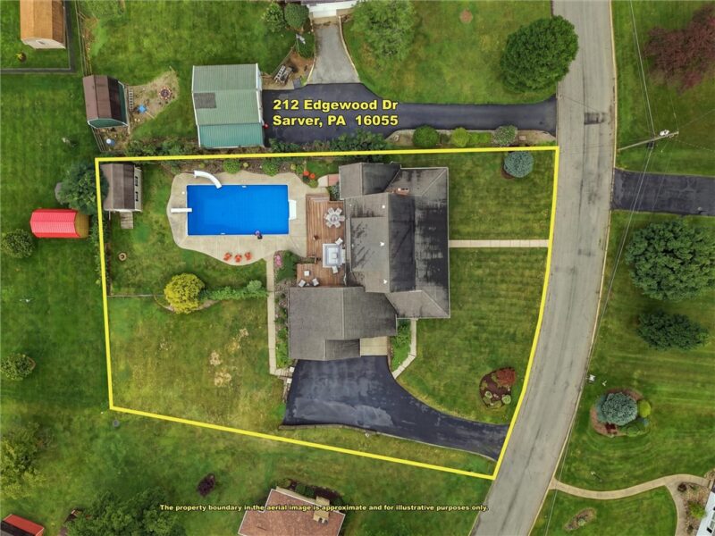 212 Edgewood Drive — photo 4