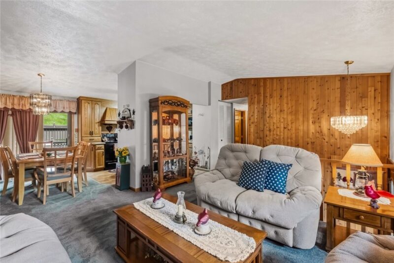 6119 Chatham Dr — photo 4