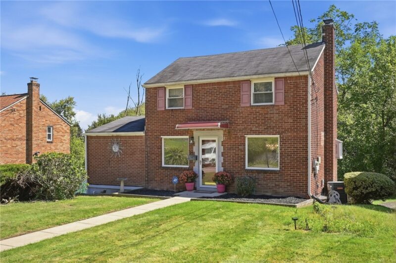 21 Hardwood Road — photo 2
