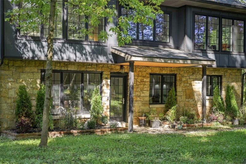 3024 E Bardonner Rd — photo 3