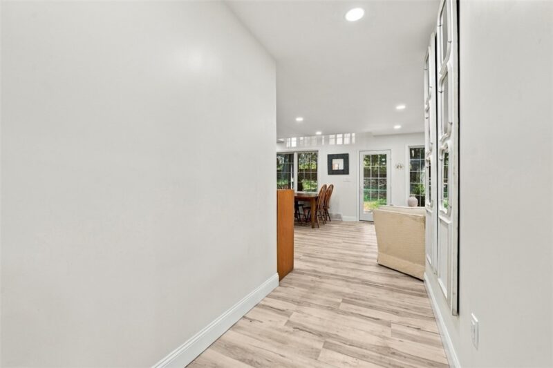 3024 E Bardonner Rd — photo 6