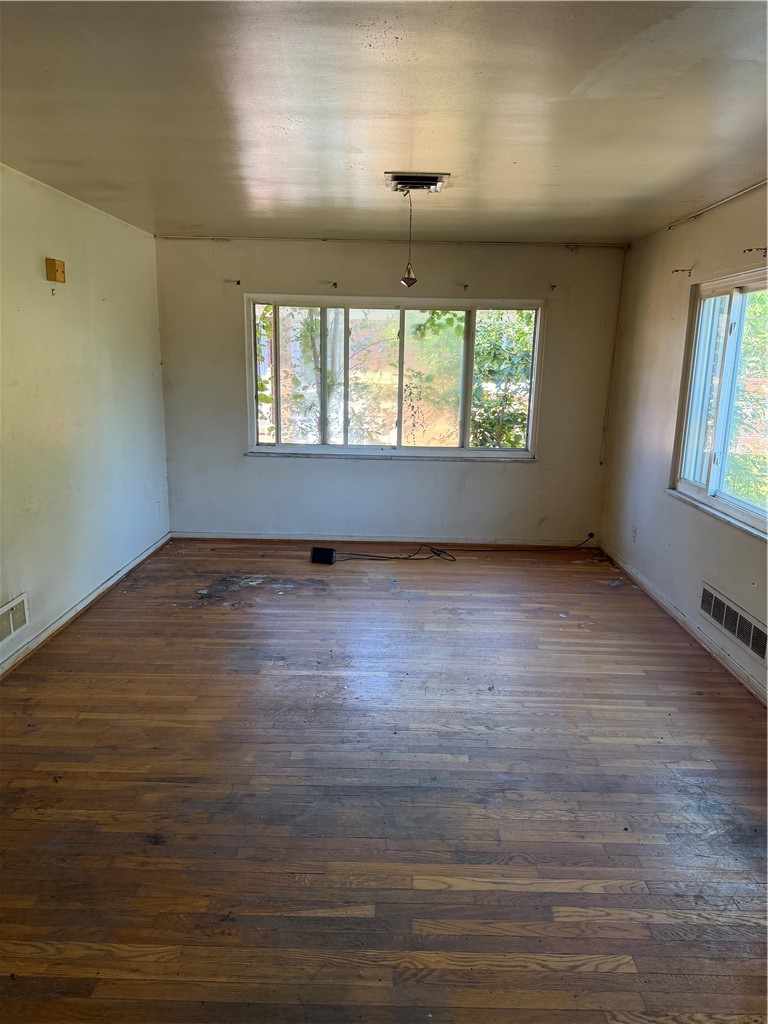 7012 Penn Ave — photo 3