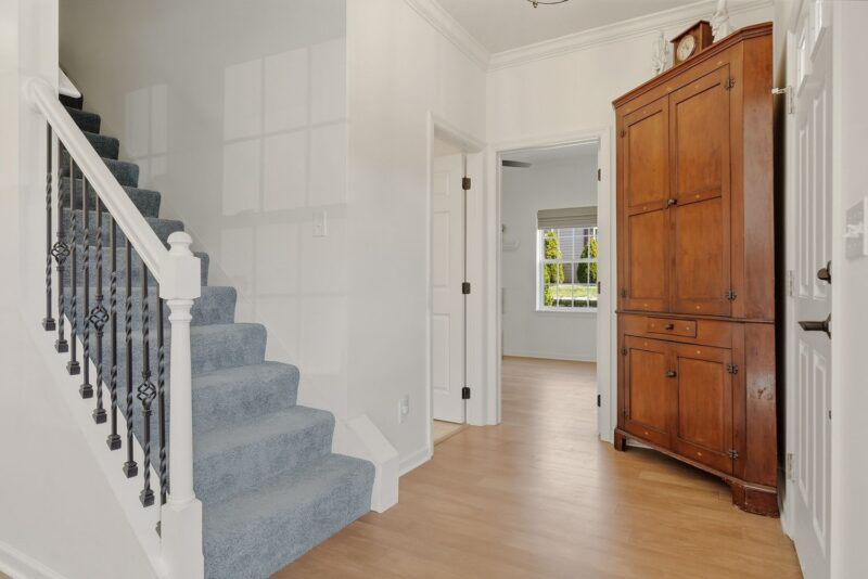 130 Waterford COURT — photo 5