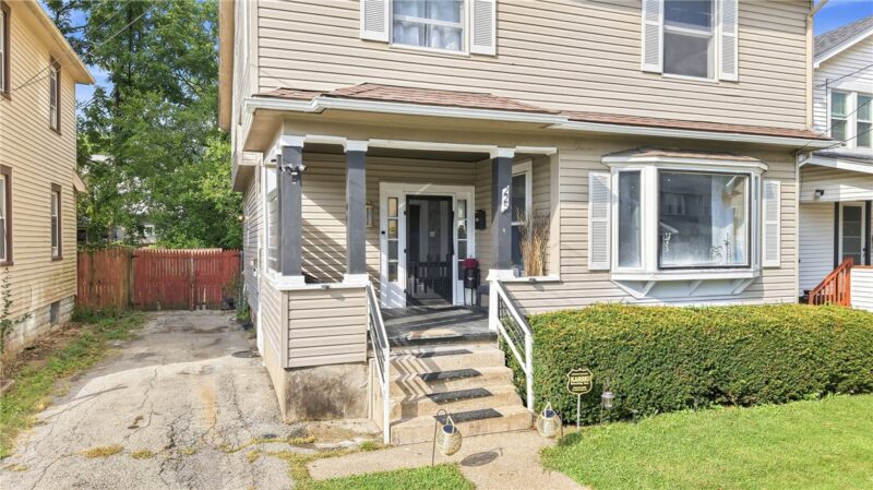 225 E Meyer Ave — photo 2