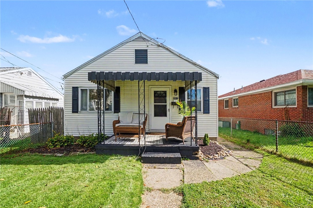 2511 C — photo 1