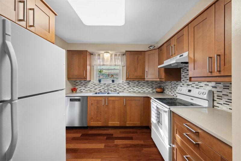 92 Buckhill Rd — photo 8