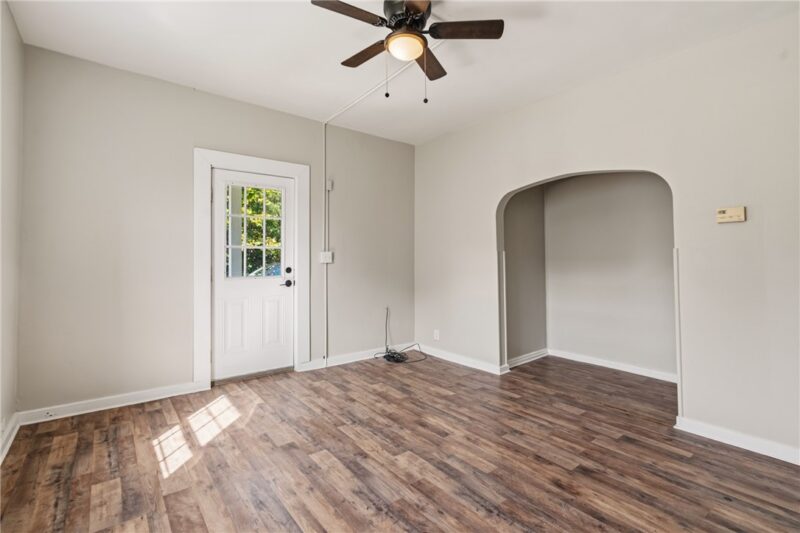 414 Erie Ave — photo 6