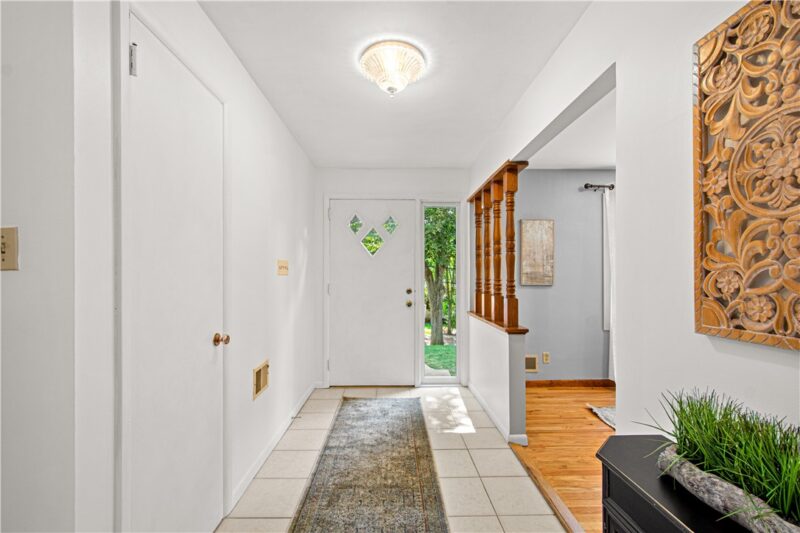 277 Park Entrance Dr. — photo 5
