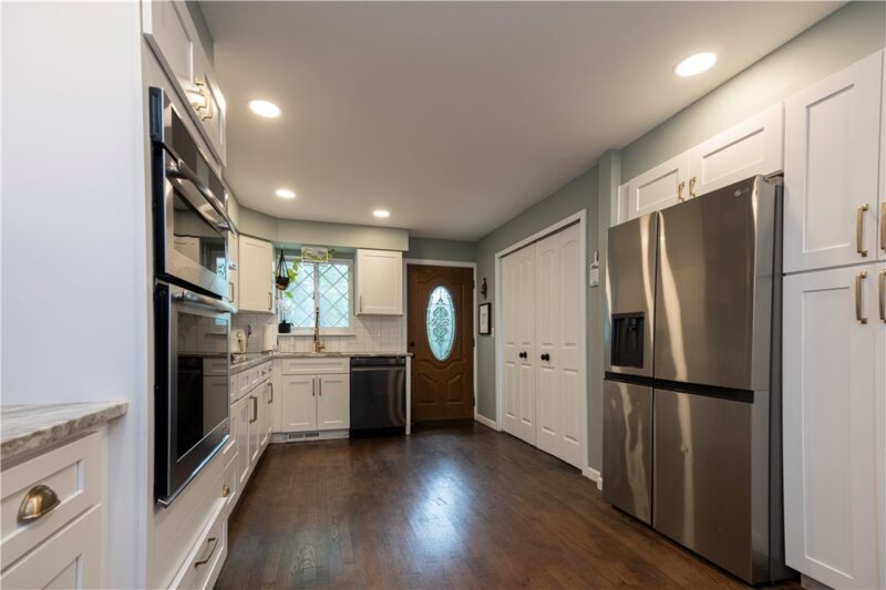 109 Oak Ridge Drive — photo 5