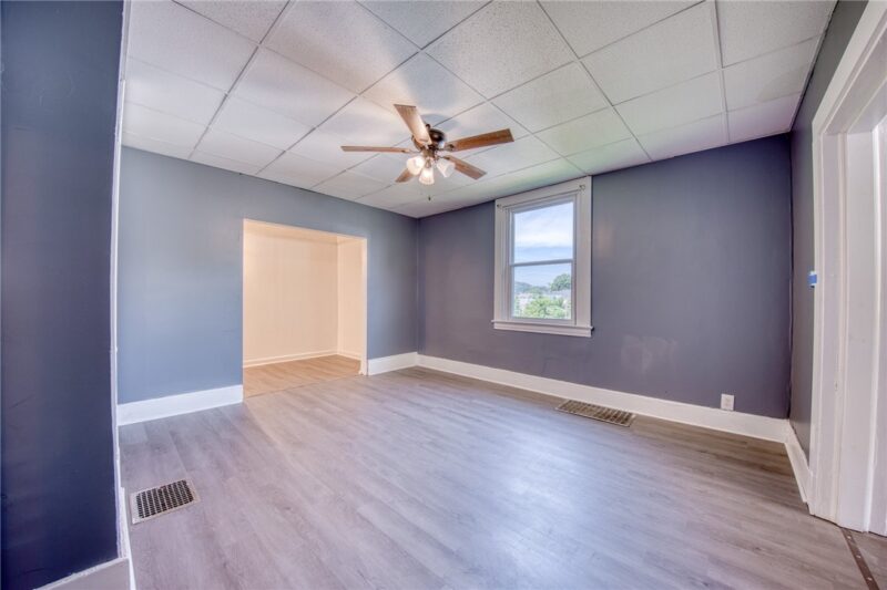 1517 Woodmont Ave — photo 5