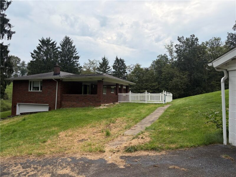 353 Slaughter Hollow Rd — photo 2