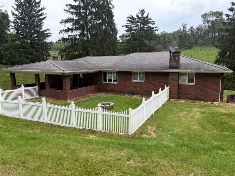 353 Slaughter Hollow Rd — photo 3