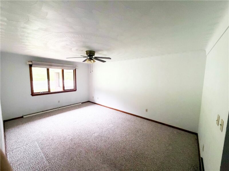 353 Slaughter Hollow Rd — photo 8