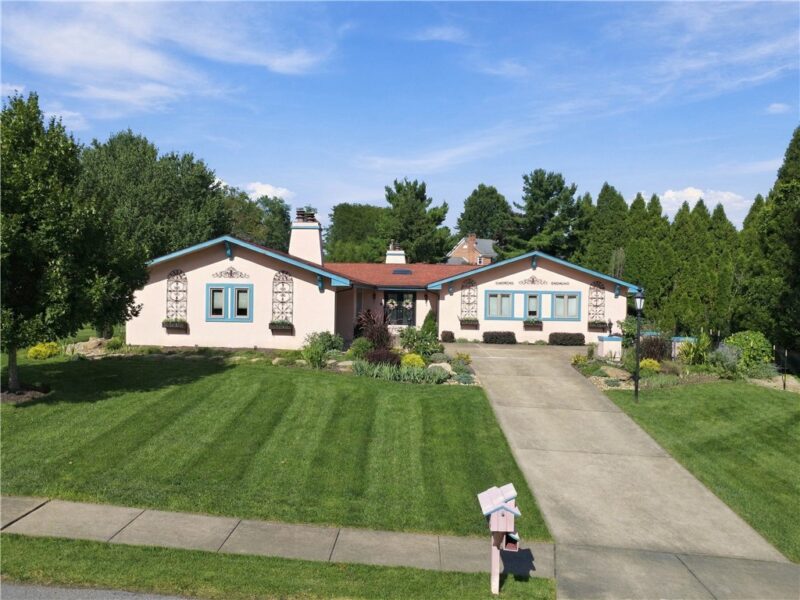 1803 S Villa Drive — photo 2