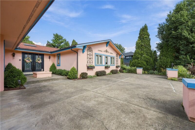 1803 S Villa Drive — photo 5